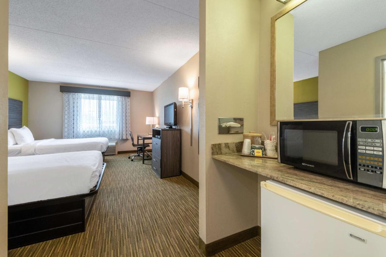 Surestay Plus Hotel By Best Western Mcguire Afb Jackson Cookstown Buitenkant foto