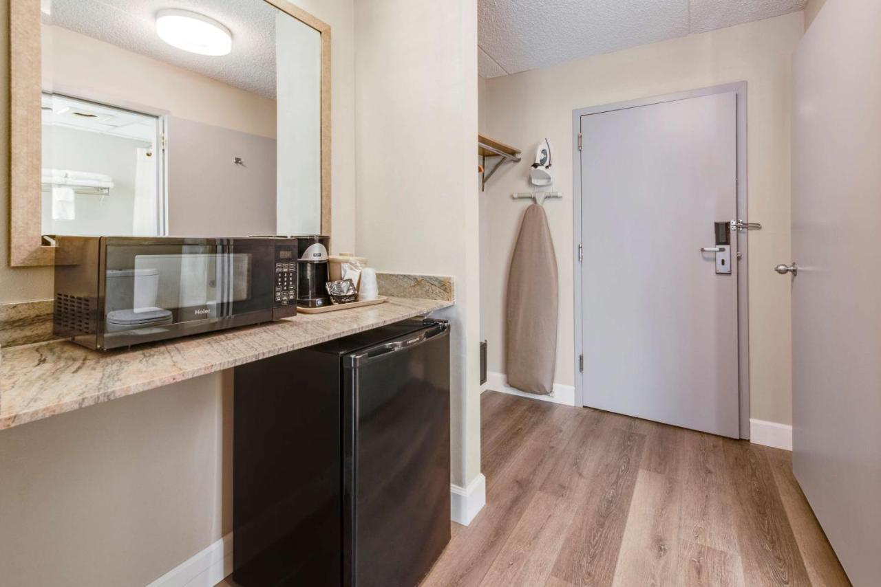 Surestay Plus Hotel By Best Western Mcguire Afb Jackson Cookstown Buitenkant foto