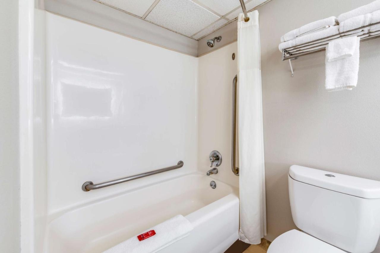 Surestay Plus Hotel By Best Western Mcguire Afb Jackson Cookstown Buitenkant foto